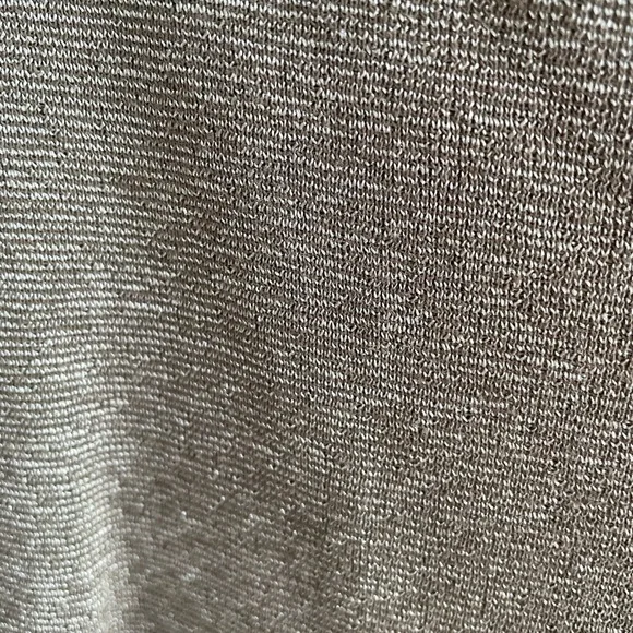 Michael Stars 3/4 sleeve olive shimmer T-shirt. Gently worn. One size - Picture 4 of 6